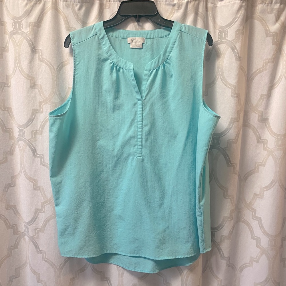 Van Heusen aqua tank